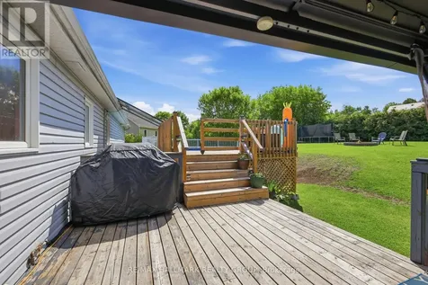2740 Lockwood Lane Ottawa ON K4C 1B6