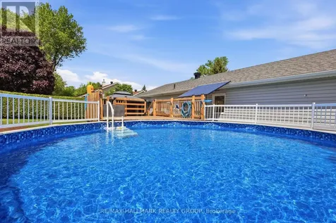 2740 Lockwood Lane Ottawa ON K4C 1B6