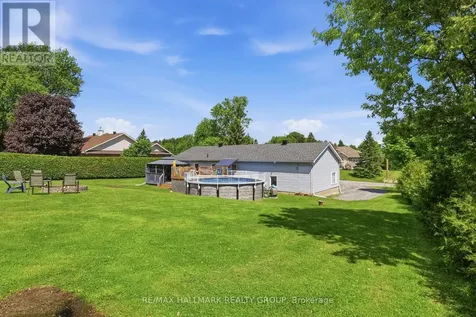 2740 Lockwood Lane Ottawa ON K4C 1B6