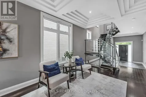 71 Eleanor Drive Ottawa ON K2E 6A1