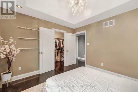 71 Eleanor Drive Ottawa ON K2E 6A1