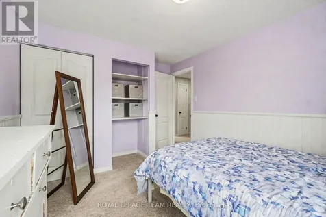 6114 Silverbirch Street Ottawa ON K1W 1C5