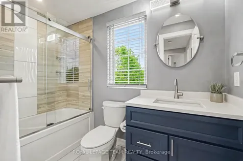 6114 Silverbirch Street Ottawa ON K1W 1C5