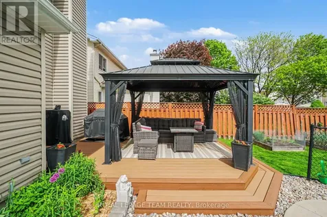 6114 Silverbirch Street Ottawa ON K1W 1C5