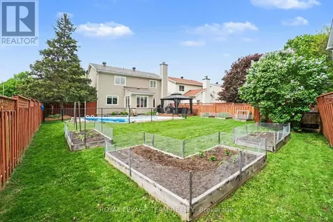 6114 Silverbirch Street Ottawa ON K1W 1C5