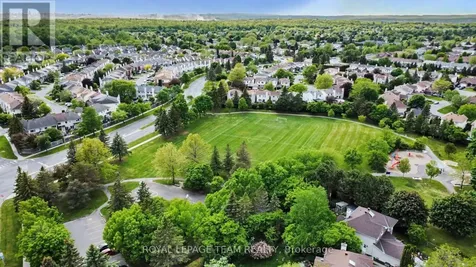 6114 Silverbirch Street Ottawa ON K1W 1C5