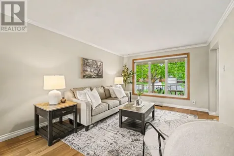 6114 Silverbirch Street Ottawa ON K1W 1C5