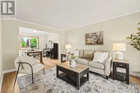 6114 Silverbirch Street Ottawa ON K1W 1C5