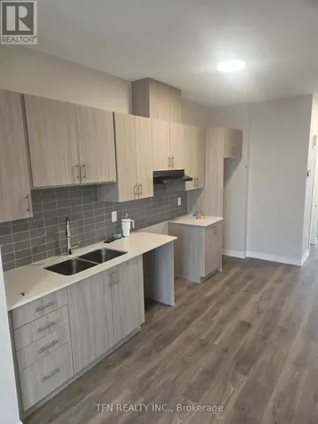 229 Lamarche Avenue Ottawa ON K1W 0Y3