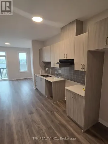229 Lamarche Avenue Ottawa ON K1W 0Y3