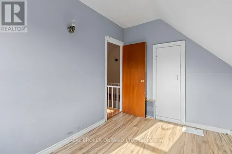 1323 2nd Avenue West Owen Sound ON N4K 4N5