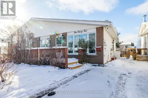 994 Charlton Drive Ottawa ON K1J 8B3