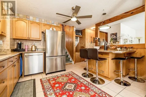 994 Charlton Drive Ottawa ON K1J 8B3