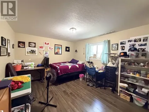 637 Fifth Avenue South Kenora ON P9N 2A9