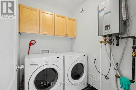 180 Flat Sedge Crescent Ottawa ON K1T 0G9