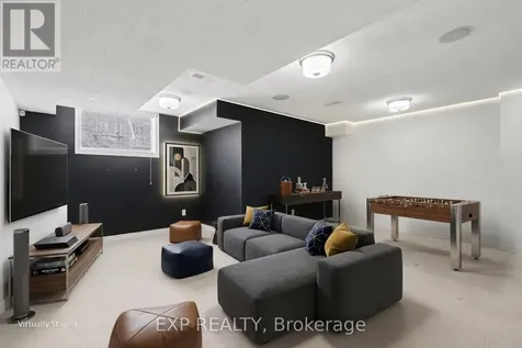 180 Flat Sedge Crescent Ottawa ON K1T 0G9