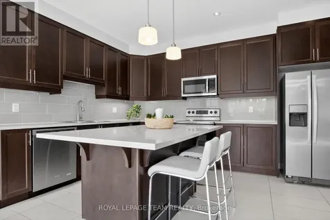 925 Whimbrel Way Ottawa ON K2J 6C5