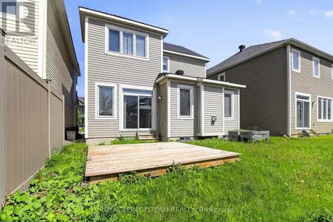 925 Whimbrel Way Ottawa ON K2J 6C5