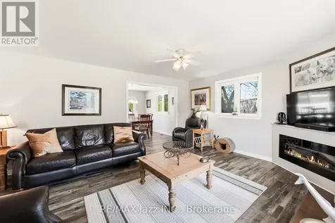 5492 Highway 620 Wollaston ON K0L 1P0