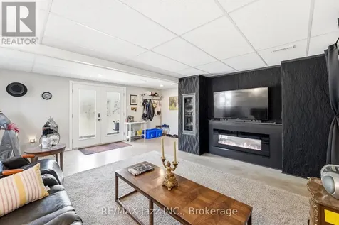 5492 Highway 620 Wollaston ON K0L 1P0