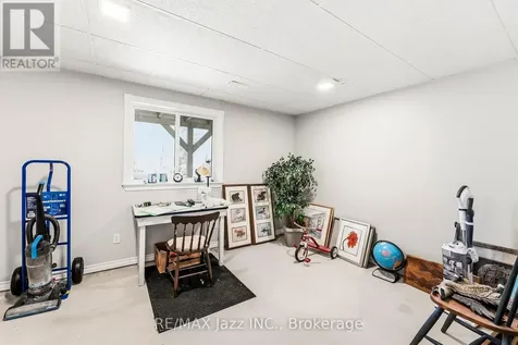 5492 Highway 620 Wollaston ON K0L 1P0