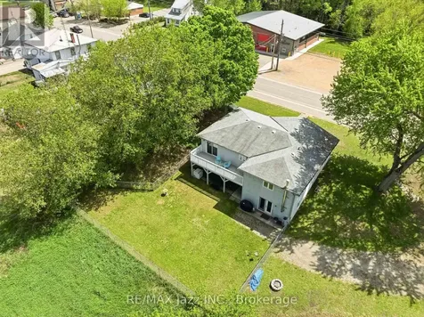 5492 Highway 620 Wollaston ON K0L 1P0