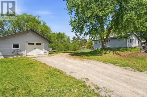 5492 Highway 620 Wollaston ON K0L 1P0