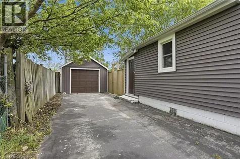 21 Mary Street Fort Erie ON L2A 4A2