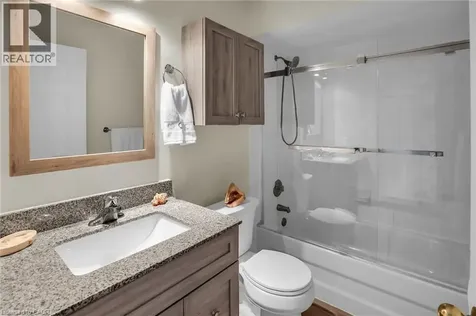 4432 Dennis Avenue Beamsville ON L3J 0E3