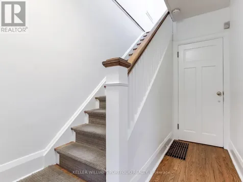 213 Erskine Avenue Toronto (mount Pleasant East) ON M4P 1Z5