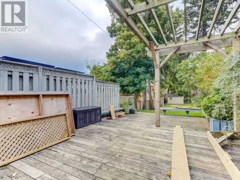 213 Erskine Avenue Toronto (mount Pleasant East) ON M4P 1Z5