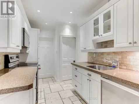 213 Erskine Avenue Toronto (mount Pleasant East) ON M4P 1Z5