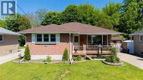 97 Grey Crescent Sarnia ON N7S 2S3