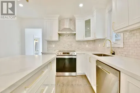 1556 Houston Avenue Innisfil ON L9S 4M7