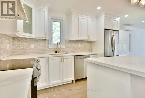 1556 Houston Avenue Innisfil ON L9S 4M7