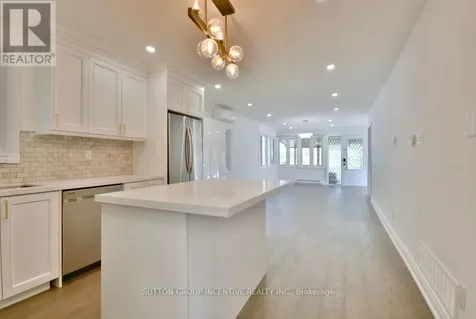 1556 Houston Avenue Innisfil ON L9S 4M7