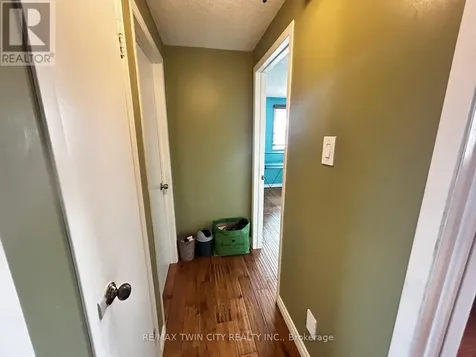 254 Camille Crescent Waterloo ON N2K 3B6