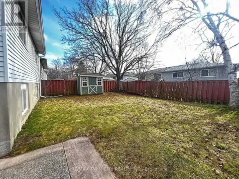 254 Camille Crescent Waterloo ON N2K 3B6