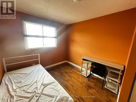 254 Camille Crescent Waterloo ON N2K 3B6