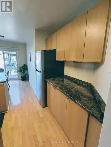 22 Donald Crescent Wasaga Beach ON L9Z 1E1