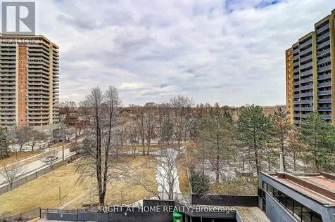 757 Victoria Park Avenue Toronto (oakridge) ON M4C 5N8