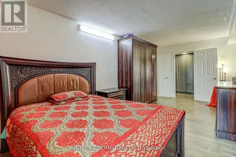 757 Victoria Park Avenue Toronto (oakridge) ON M4C 5N8