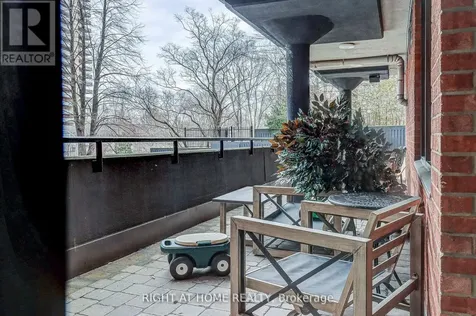 757 Victoria Park Avenue Toronto (oakridge) ON M4C 5N8