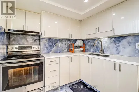 757 Victoria Park Avenue Toronto (oakridge) ON M4C 5N8