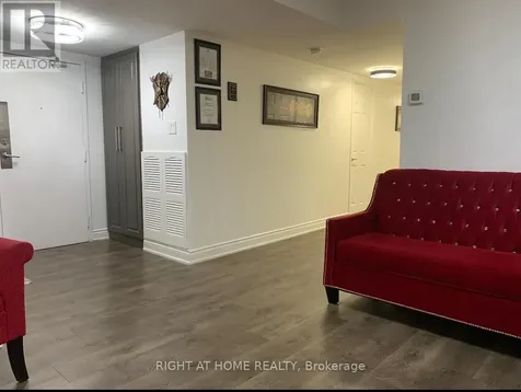 757 Victoria Park Avenue Toronto (oakridge) ON M4C 5N8