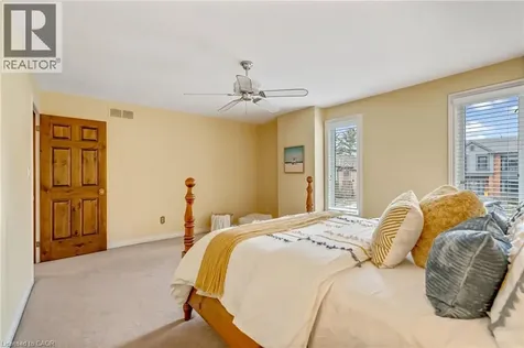 9 Flanders Drive Waterdown ON L8B 0G6