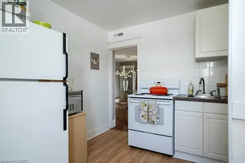 638 Concession Street Hamilton ON L8V 1B5