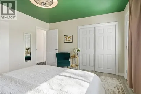 81 Thomson Drive Waterdown ON L8B 0G5