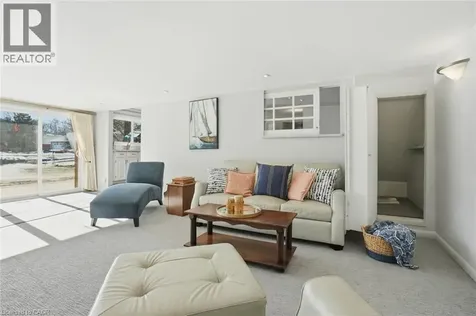 81 Thomson Drive Waterdown ON L8B 0G5