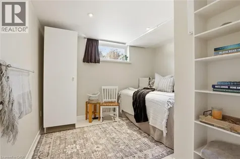 81 Thomson Drive Waterdown ON L8B 0G5